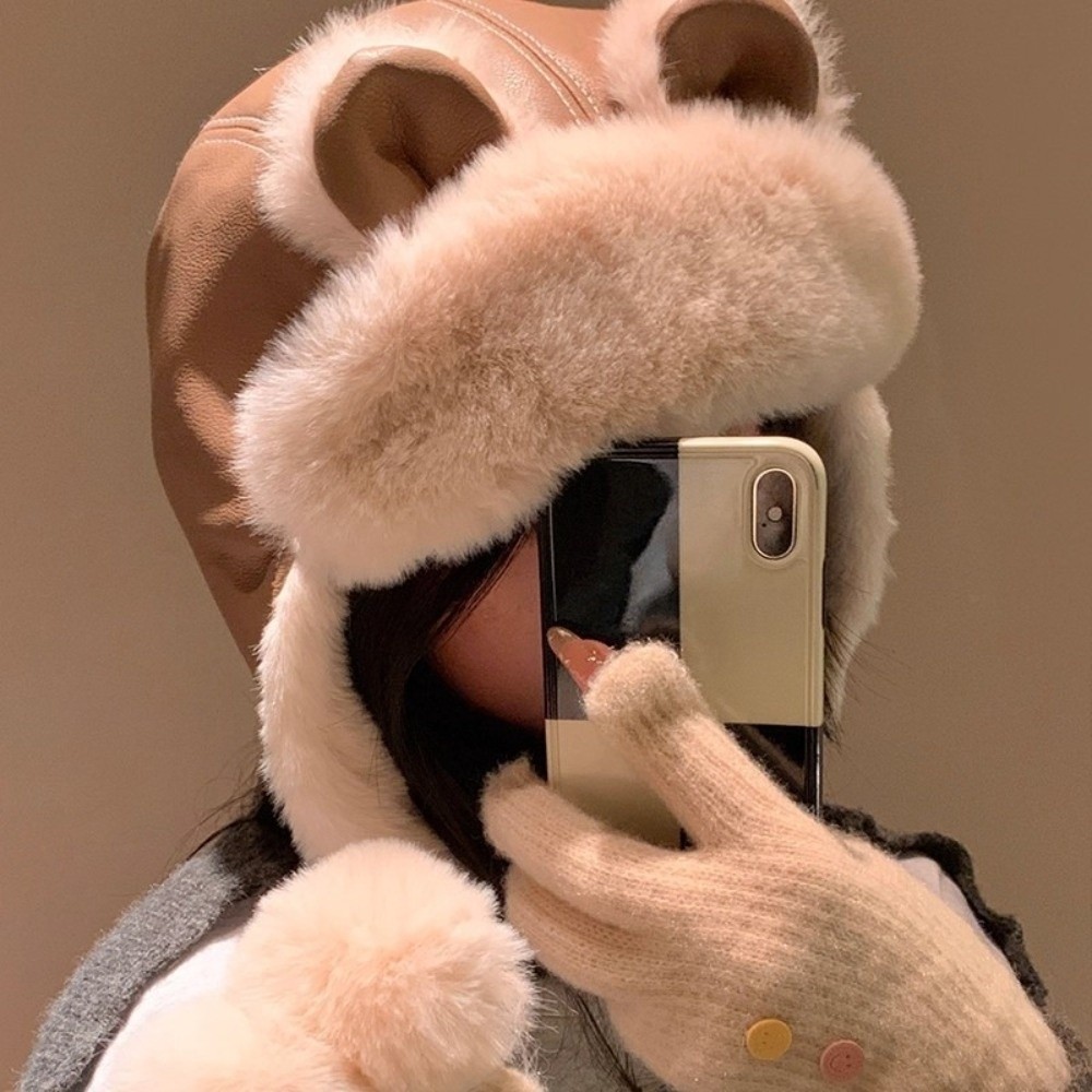 Trapper Hat Ear Flap - Topi Ushanka Wanita dengan Penutup Telinga